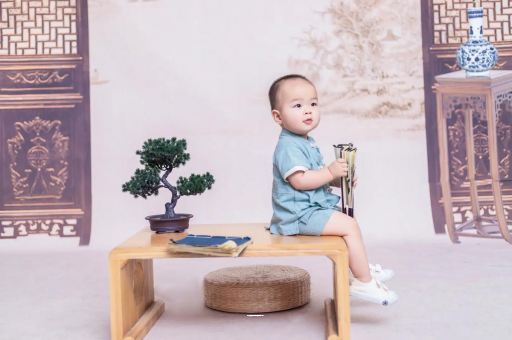 汉中孕妇肚子上的黑线